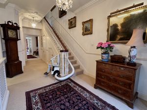 Photo 16- click for photo gallery